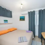 Apartamento By The Sea Preko, Ugljan - 24691 *
