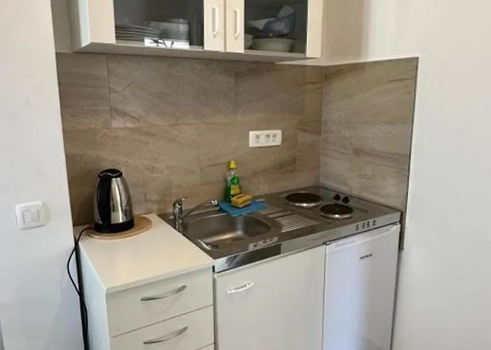 Appartement By The Sea Preko, Ugljan - 24691 *